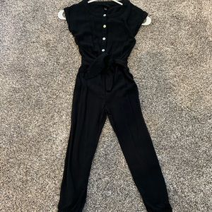 Gorgeous black jumpsuit!